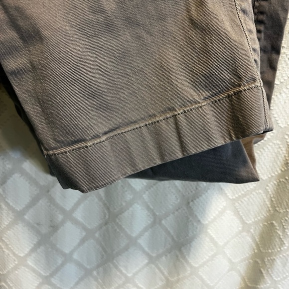 J. Crew Flex Men’s Pants, Gray, size 34x32, great condition! - Picture 3 of 6